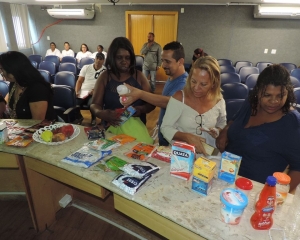 profissionais-aprendem--durante-simulacao-sobre-escolha-dos-alimentos.jpg