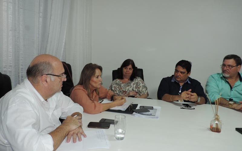 Cisbaf discute com prefeito de Belford Roxo gestão associada do Hospital do Joca