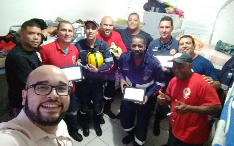 CISBAF implanta tablets no Samu Caxias