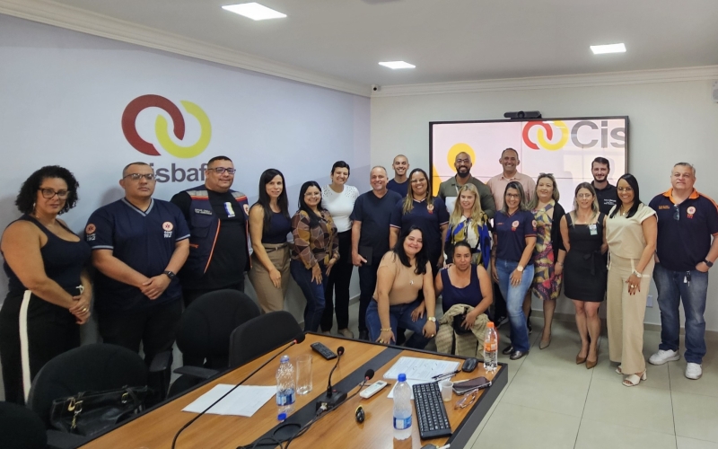  GESTÃO DA CENTRAL DE REGULAÇÃO REALIZA REUNIÃO OPERACIONAL COM EQUIPES DO SAMU