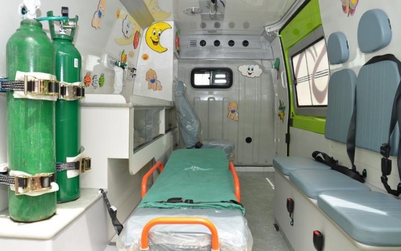 Hospital Infantil Ismélia da Silveira ganha ambulância nova para atendimento