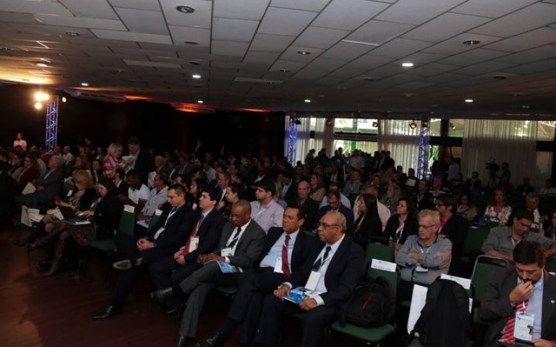 Experiência do Cisbaf é tema de palestra em Congresso Nacional