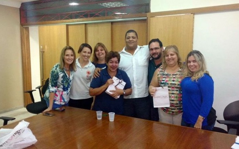 Cisbaf homenageia funcionários da Central do Samu Baixada