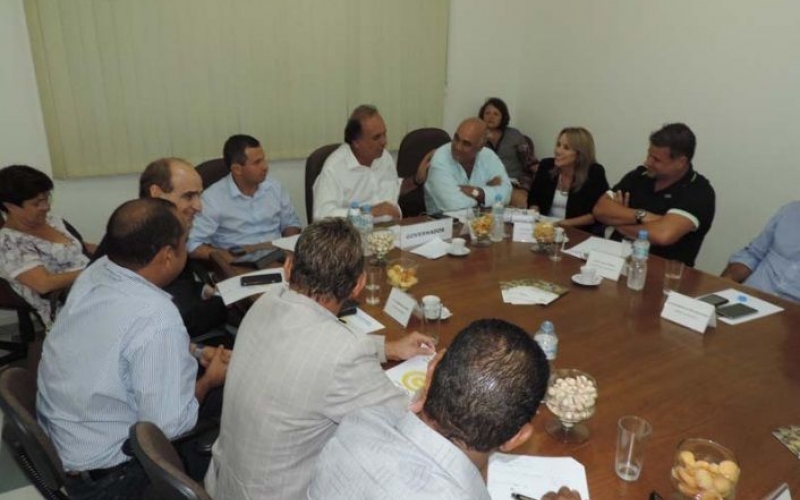 Governador Pezão garante construção de dois hospitais na Baixada Fluminense