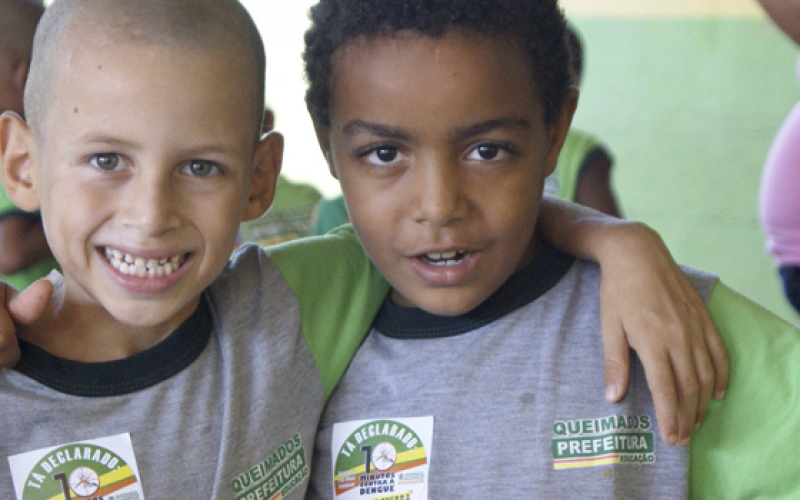 Em Queimados a escola não é lugar só para estudar