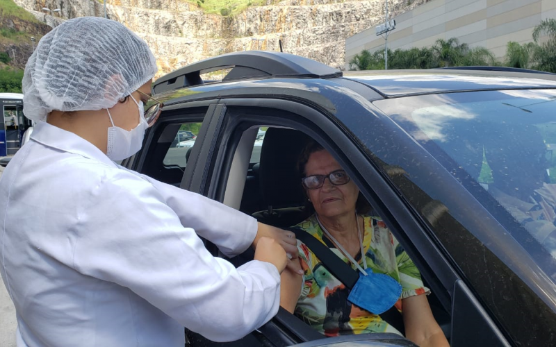 Nova Iguaçu atinge meta de vacinação contra a gripe