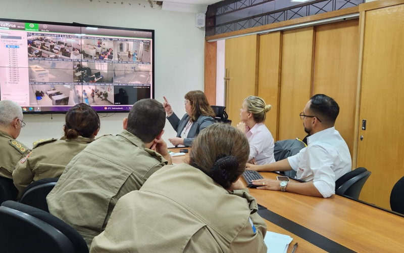 CISBAF RECEBE REPRESENTANTES DO CORPO DE BOMBEIROS PARA APRESENTAÇÃO DO SISTEMA UTILIZADO PELA CENTRAL DE REGULAÇÃO  