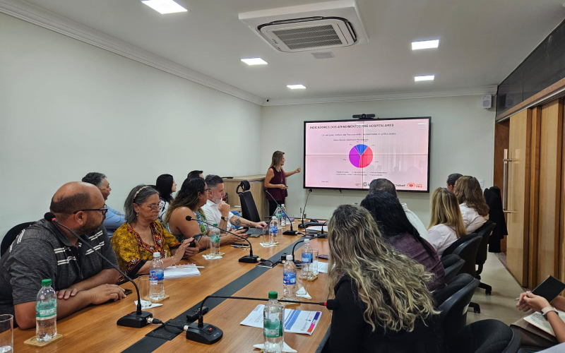 CISBAF SEDIA REUNIÃO QUE DISCUTE GRADE DE REFERÊNCIA HOSPITALAR REGIÃO