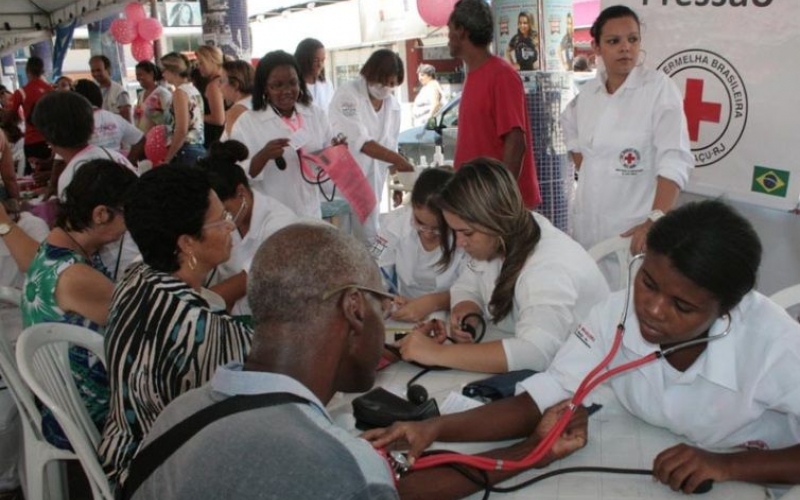 Ônibus da Saúde realiza mais de mil atendimentos durante o evento Mais Mulher