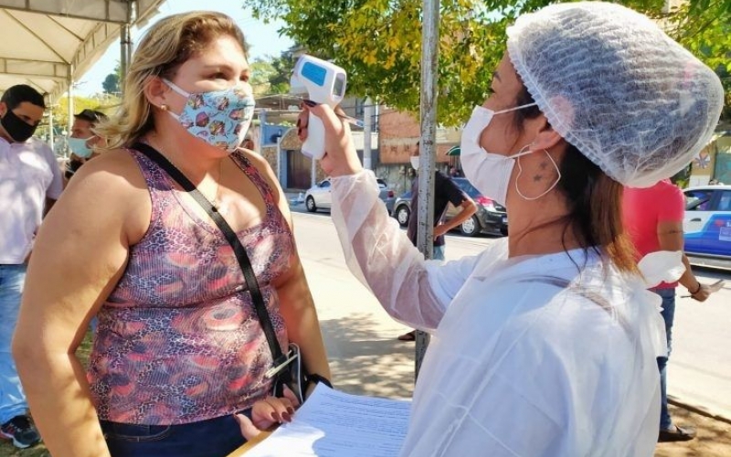 Centenas de pessoas participaram do sexto mutirão de testes rápidos em São João de Meriti   