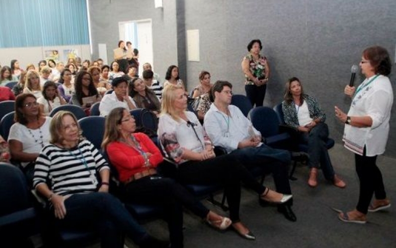 São João de Meriti promove palestra sobre a Febre Chikungunya para orientadores educacionais